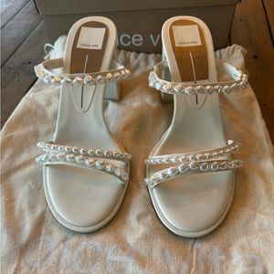 DOLCE VITA BARRIT PEARL Vanilla pearls Heels 8.5